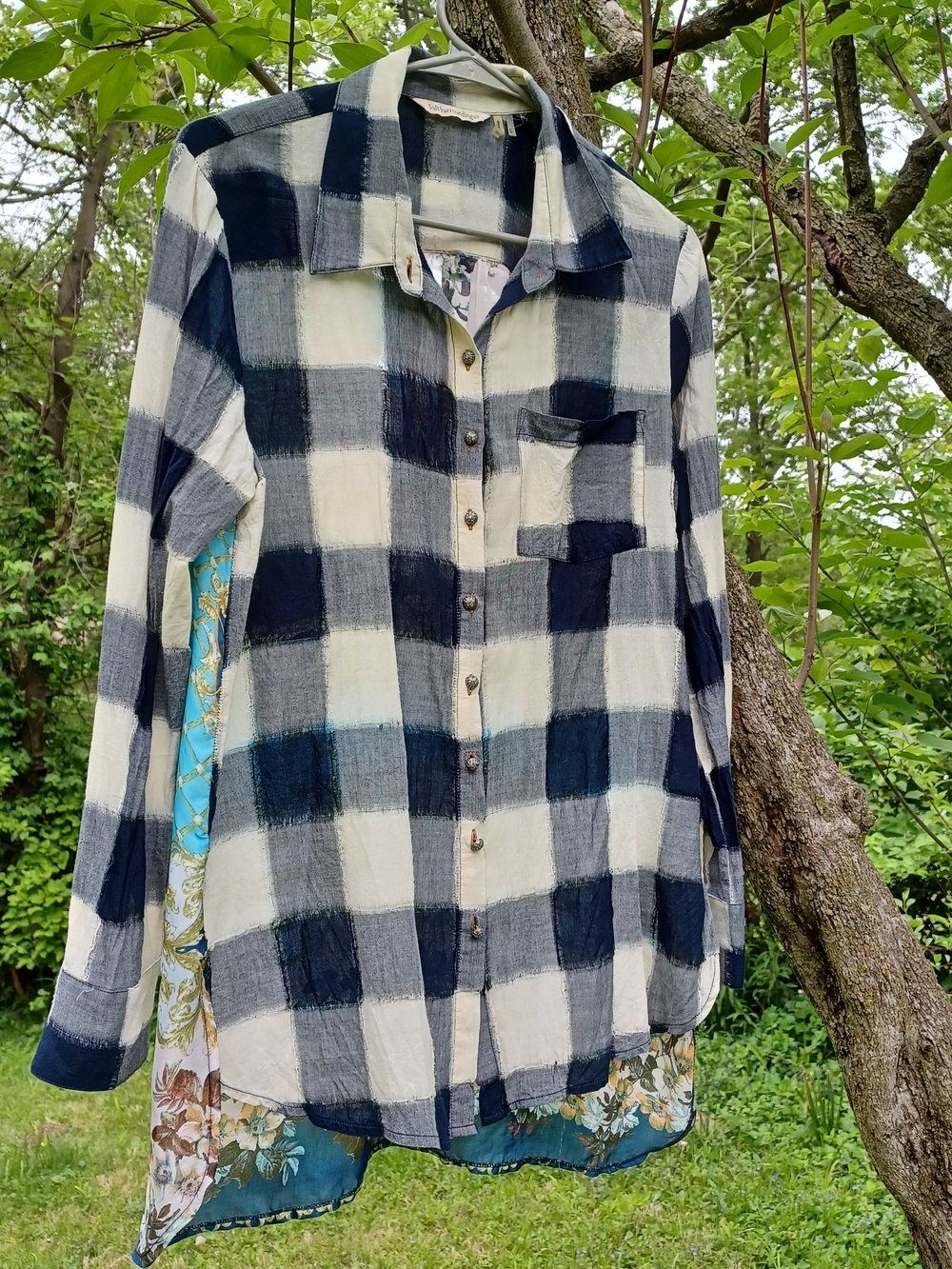 Soft Surroundings Navy and Cream Buffalo-Check Shirt
